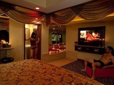 Love Making Positions , Spice Up Your Foreplay , Love Positions , spice up the bedroom , How to Keep Him Happy